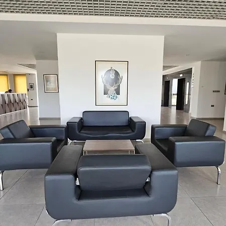 Dorana Lefkosa Hotell *