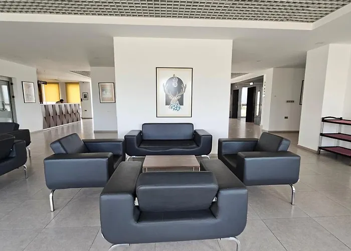 Dorana Lefkosa Hotel *