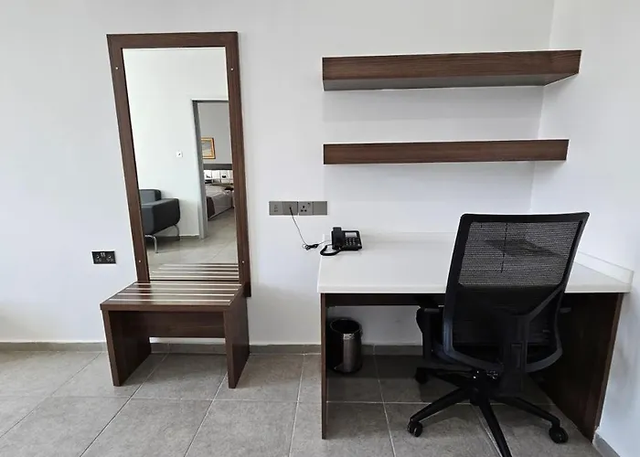 Dorana Lefkosa Hotel *